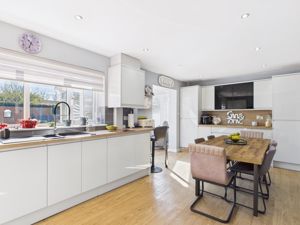 Dining kitchen- click for photo gallery